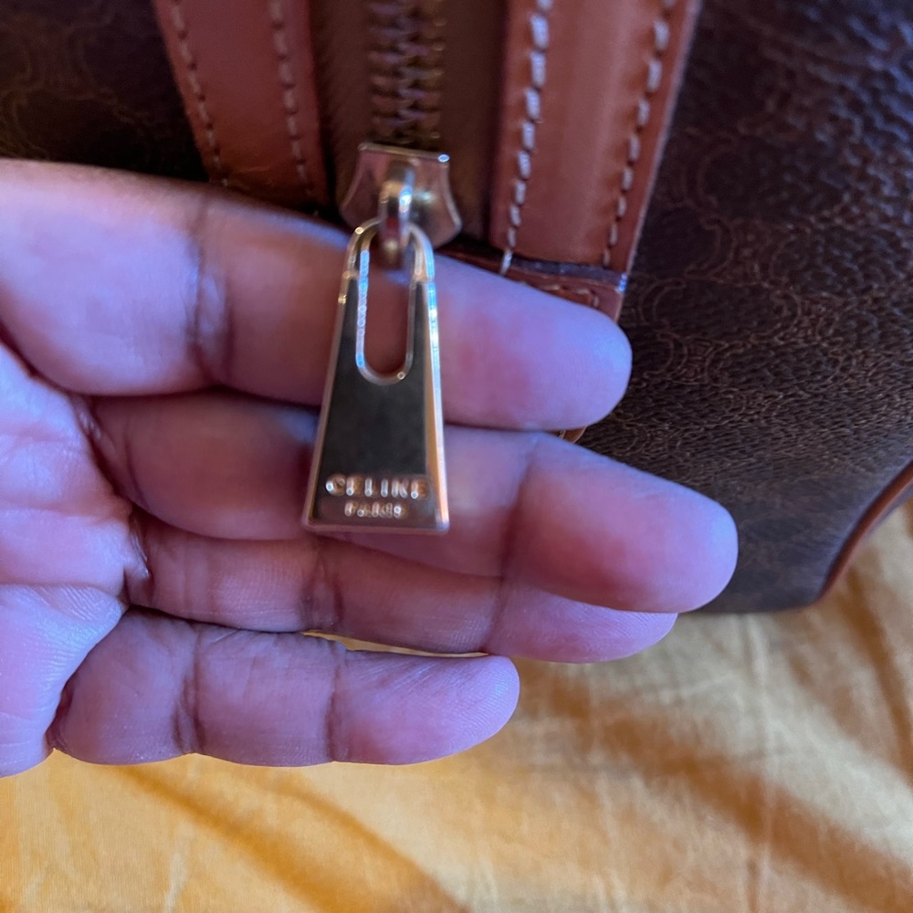 Gorgeous Authentic Celine Boston Bag - Picture 8 of 16
